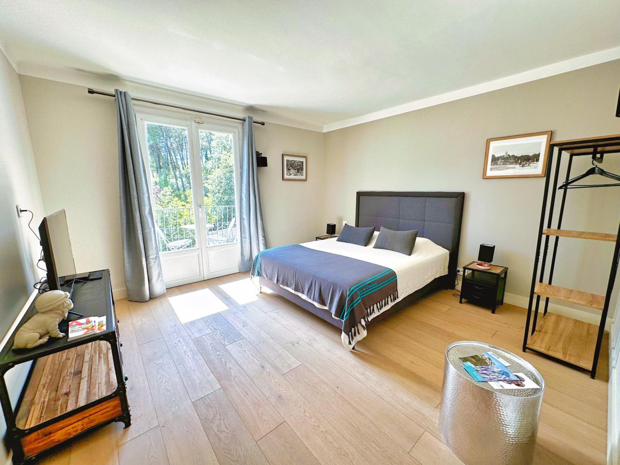 Le Repos Du Keyrie Hotel Saint-Marc-Jaumegarde Buitenkant foto