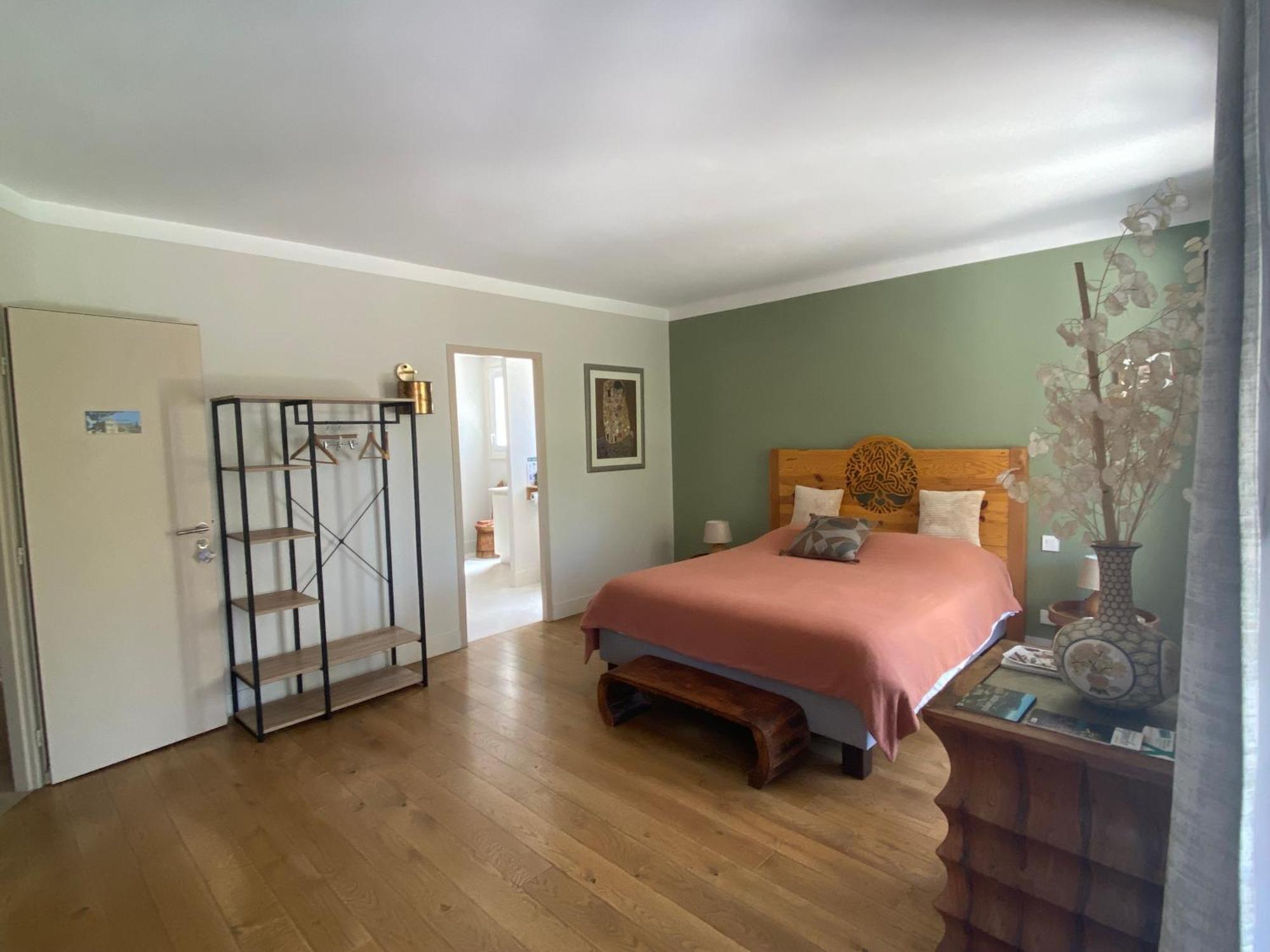 Le Repos Du Keyrie Hotel Saint-Marc-Jaumegarde Kamer foto